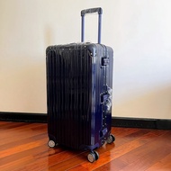 Dunlop 全新正品28吋深藍色拉稈行李箱 旅行箱 行李喼 旅行用 行李篋 旅行喼 旅行篋 360度轉向4輪 TSA海關密碼鎖 DUNLOP 28" Inch Dark Deep Blue Travel Luggage Case Suitcase Baggage TSA Lock 4 Wheels NEW Authentic