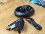 Motorola 摩托羅拉 T8 對講機 充電器 walkie-talkie charger