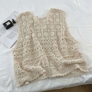 BIGSIZE VEST RAJUT RETRO V-NECK ROMPI WANITA