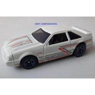 Hot Wheels Hotwheels 92 Ford Mustang white 5 Pack Ford Mustang loose