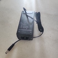 POWER SUPPLY ADAPTER 12V 5A 3A