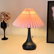 Retro Gourd Pleated Table Lamp Bedroom Bedside Lamp Hotel Bed Dormitory Creative Atmosphere Lamp Plu