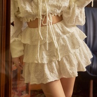 S จัดส่ง 9 JUL lookbooklookbook tangle shorts french cream