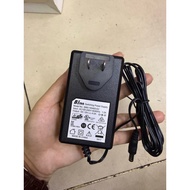 Adapter 15V4A