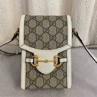 古馳 GUCCI Horsebit 1955 白色拼老花手機包