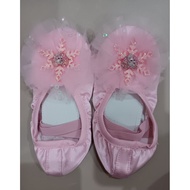 Pink princess ballet shoes/ elsa princess ballet shoes pink satin ballet shoes