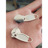 12 PCS ZIPPER HEAD NO. 10 ZIPPER HEAD NO. 10 ZIPPER/ NO. 10
