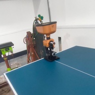 ROBOT MACHINE BALL PINGPONG Y&T V981 FREE JARING PENGAMAN-Ariska Cia282