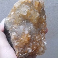 Quartz crystal