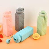 1pc 600ml(20.5 Oz) Collapsible Water Bottle, Large Capacity Travel Mug, Multi-Functional Lightweight