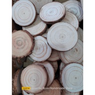Christmas Decorative Pine Base (available in 2 sizes 4-6cm, 6-8cm)