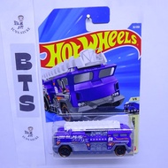 UNGU Hot Wheels 5 Alarm Purple
