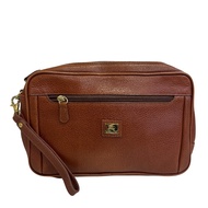 二手Burberry棕色格紋手拿包。