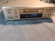 Denon天龍MD機，DMD一F100，MD Player