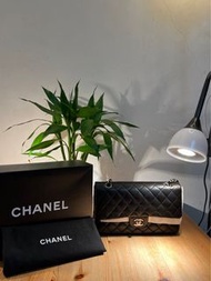 Chanel classic flap bag medium