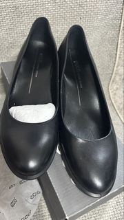 ECCO 黑色皮革高跟鞋 37碼