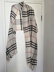 Burberry London 格紋圍巾
