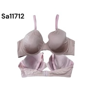 C Sa11712 branded bra with underwire size 40B