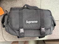 Supreme 斜孭袋 側孭袋
