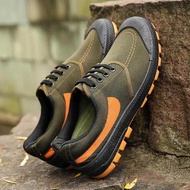 Summer Steel Plate Labor Protection Shoes Men's Work Anti-slip Farmers Breathable Deodorant Work Lig