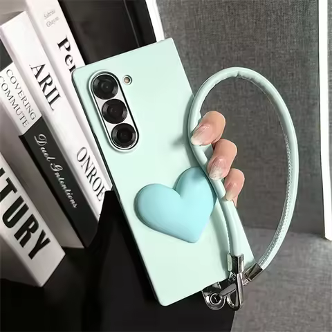 Luxury Love Heart Fresh Green Phone Case with Leather Bracelet Strap for Samsung Galaxy Z Fold 7 6 Z