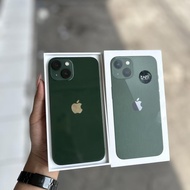 Iphone 13 256gb ibox ,Garansi on sampai juli 2025 Bh 95%,Nomimus truetone on , face id on  fullset ,