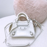 Balenciaga neo classic city 迷你白色機車包