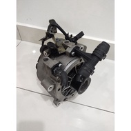 Porsche Cayenne s 955 alternator original