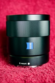 Sony Zeiss 24mm F1.8 ระสิทธิภาพของไพรม์เลนส์ ZEISS ที่น่าตื่นตา ไพรม์เลนส์ 24 มม. ชัดและความเปรียบต่