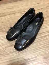 Puji 全真皮👠小牛皮尖頭低跟鞋