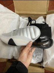 adidas Harden Vol.7 中幫籃球鞋 男女同款 實戰利器