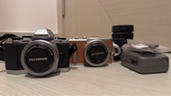 Olympus OM-D E-M10 &amp; Olympus Pen E-PL8