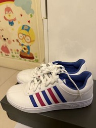 K-Swiss 女士運動鞋