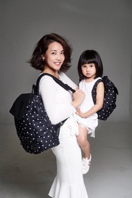 【輕量防水 後背包】時尚都會包 | 排排山丘 -媽媽包 旅行包