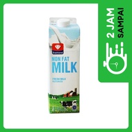 Diamond Susu Fresh Milk Non Fat 946 ml