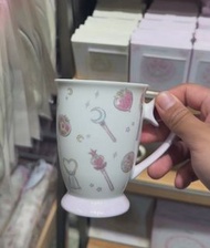 日本限定美少女戰士sailor moon公主陶瓷水杯。唱K小魚仙珍珠美人魚百變小櫻小魔女doremi變身棒光之美少女露娜毛公仔景品擺設。公主美少女戰士 天王遙海王星美智流土萌瑩豆丁多月野兔Sailor