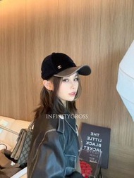 Chanel 黑色棒球帽
