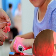 พยาบาลเครื่องตรวจจับหลอดเลือดดําเครื่องสแกนเนอร์ Viewer Mini Medical Vein Finder แบบพกพาอินฟราเรด Ve