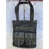Auth Esquire Leather Bag