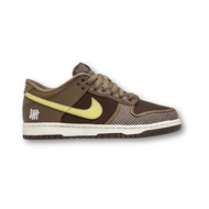 Nike Dunk Low SP Undefeated Canteen Dunk vs. AF1 Pack