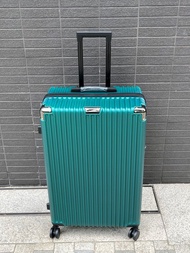 綠色新穎行李箱🧳30吋大行李箱，鋁質包角，耐撞防爆行李喼，luggage，travel suitcase，30吋托運箱