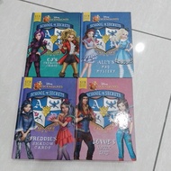 Disney Descendants | (CJ'S Treasure Chase, Ally's Mad Mystery, Freddie's Shadow Cards, Lonnie's Warr