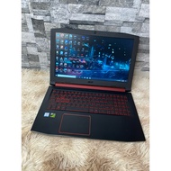 Gaming Acer nitro AN515-52 Processor i7 8th gen Ram 8gb SSD256 Intel UHD Graphics 630 Nvidia Geforce