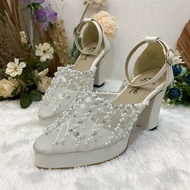 Beautiful diamond wedding shoes 9cm