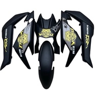 Bộ nhựa 8 món kèm tem hổ Chuẩn Trung dùng cho xe điện Xmen (tặng ốc dàn áo+4 ốc màu mặt nạ)