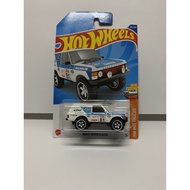 HOT WHEELS RANGE ROVER CLASSIC GAME STOP EXCLUSIVE
