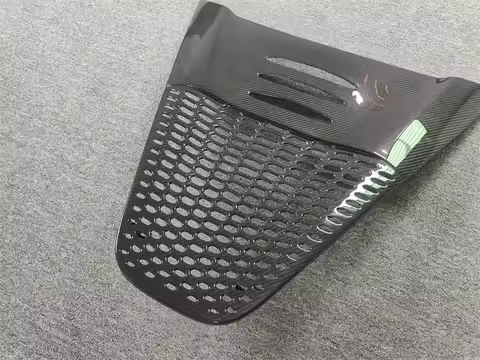 765LT Style Carbon Fiber Bonnet Rear Engine Cover Panel for Mclaren 720s Coupe
