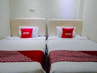OYO 90299 Corner Guest House