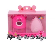 Mút trang điểm Miniso hình giọt nước màu hồng hoạ tiết Gấu Lotso công dụng kép sử dụng cả khô và ướt