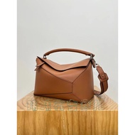 New size 33cm geometric shoulder bag